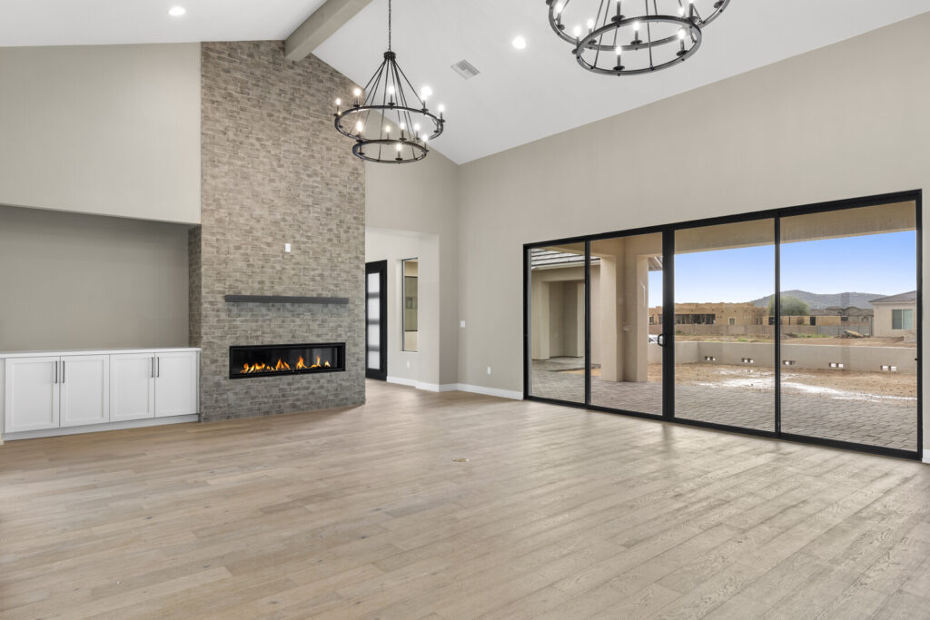 10_33427_N_14th_St__10_mls