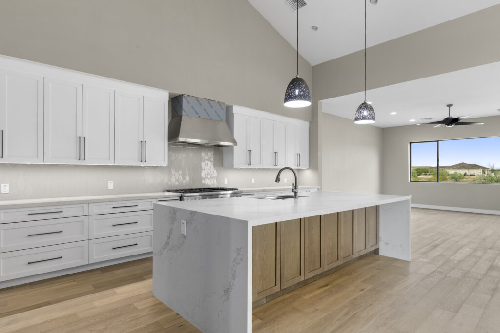 16_33427_N_14th_St__16_mls