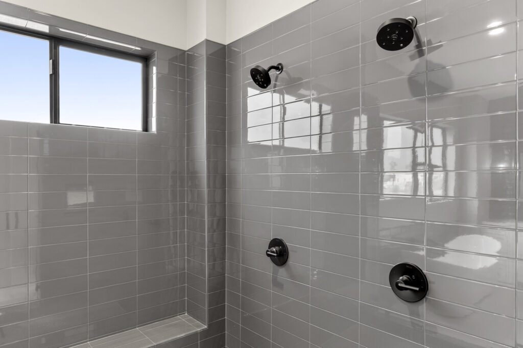 26_33427_N_14th_St__26_mls