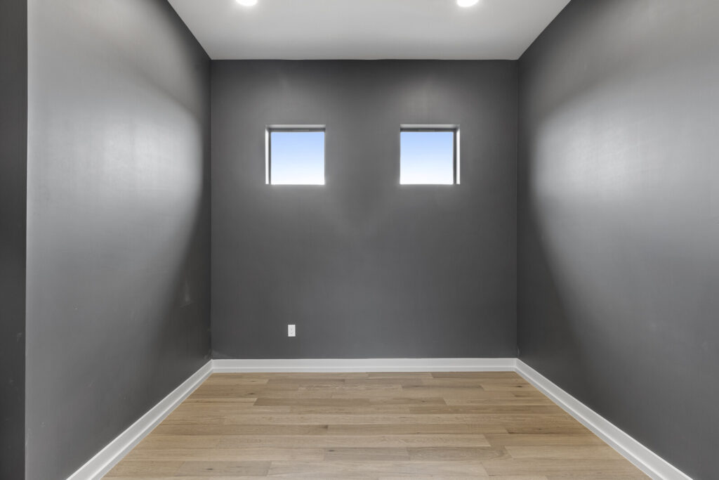 30_33427_N_14th_St__30_mls