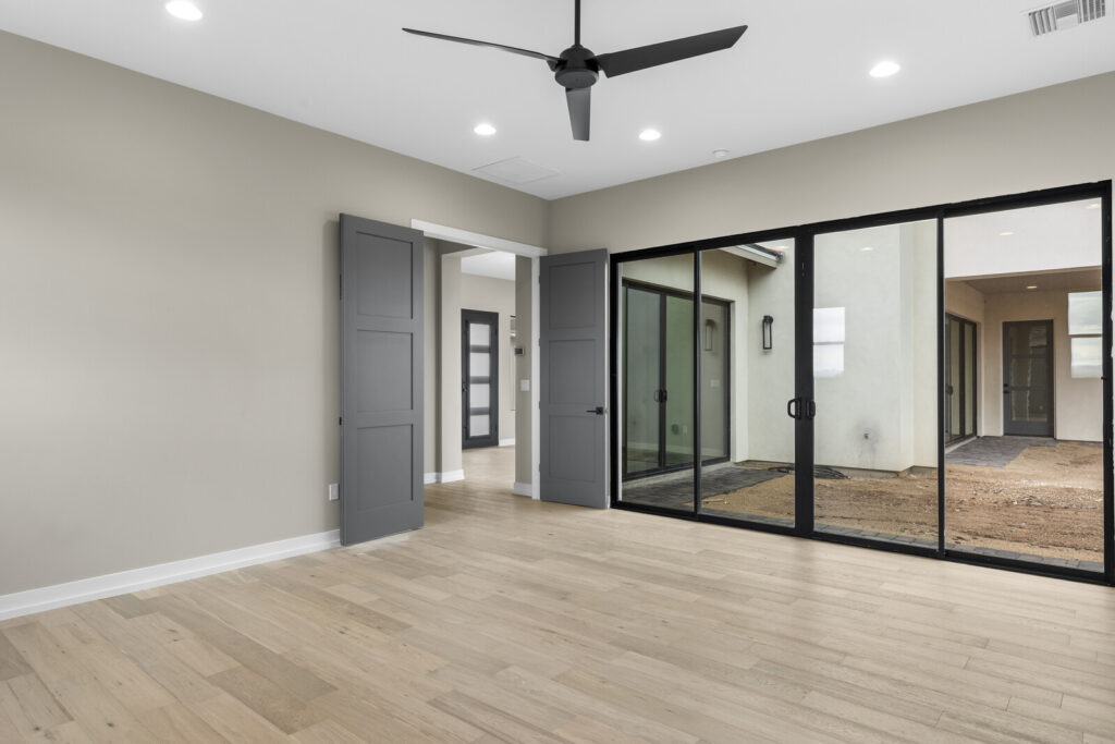 32_33427_N_14th_St__32_mls