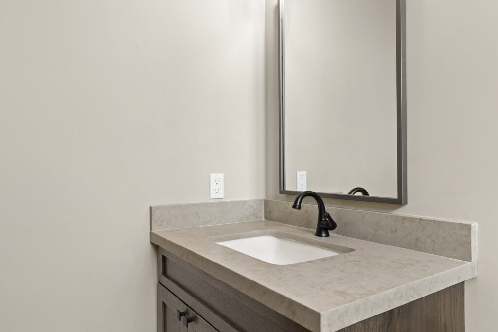 45_33427_N_14th_St__45_mls