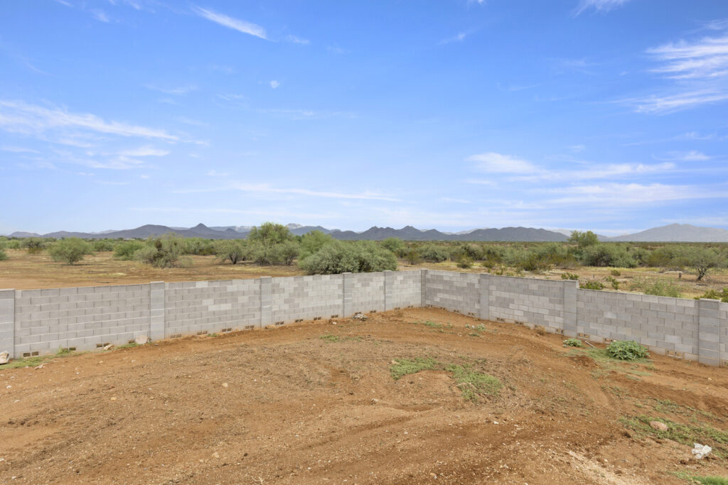 64_33427_N_14th_St__64_mls