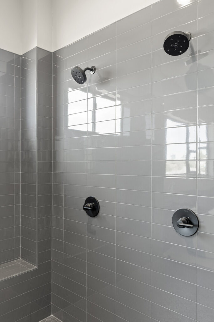 77_33427_N_14th_St_New__05_mls