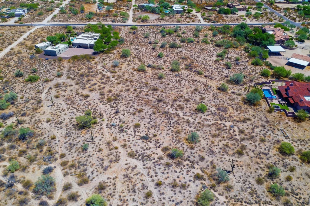 b1b785b410bb42562e99ff0a6c427c7e-uncropped_scaled_within_1536_1152